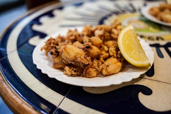 La Barceloneta Tapas & Wine & Drinks Tour in Barcelona - Practicalities and Tips