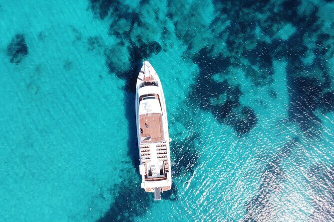 La Maddalena Archipelago Comfort Boat Tour - The Experience: What to Expect on the Boat