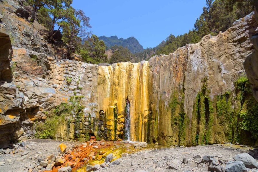 La Palma: Caldera de Taburiente National Park Guided Hike - The Journey Begins: Convenient Pickup and Scenic Drive