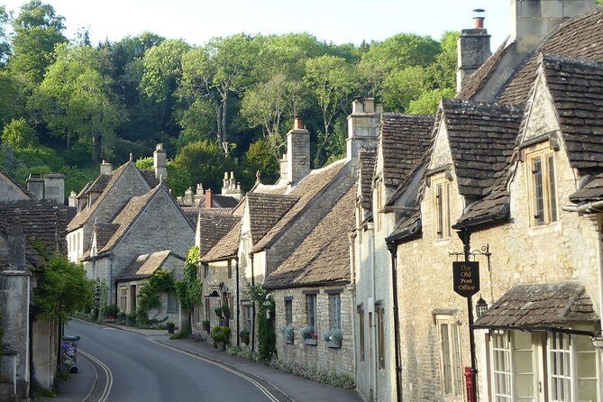 Lacock and Castle Combe - Afternoon Private Tour - Lacock Village: Films, History, and Authentic Charm