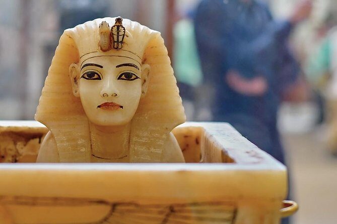 Layover Tour from Cairo Airport to Egyptian Museum, Islamic Cairo, & Bazaar - Who Should Consider This Tour?