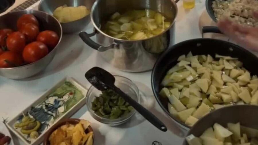Learn to cook Spanish cuisine, Ole Ole - An in-depth look at the experience