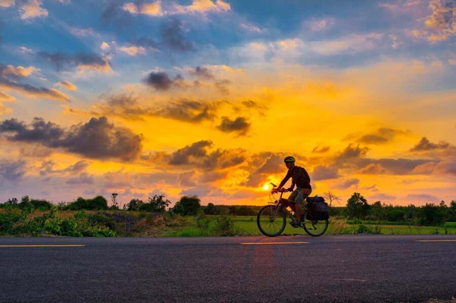 Lecce: e-bike tour at dawn towards the sea with brunch at Acaya Castle - Practical Details and What to Expect