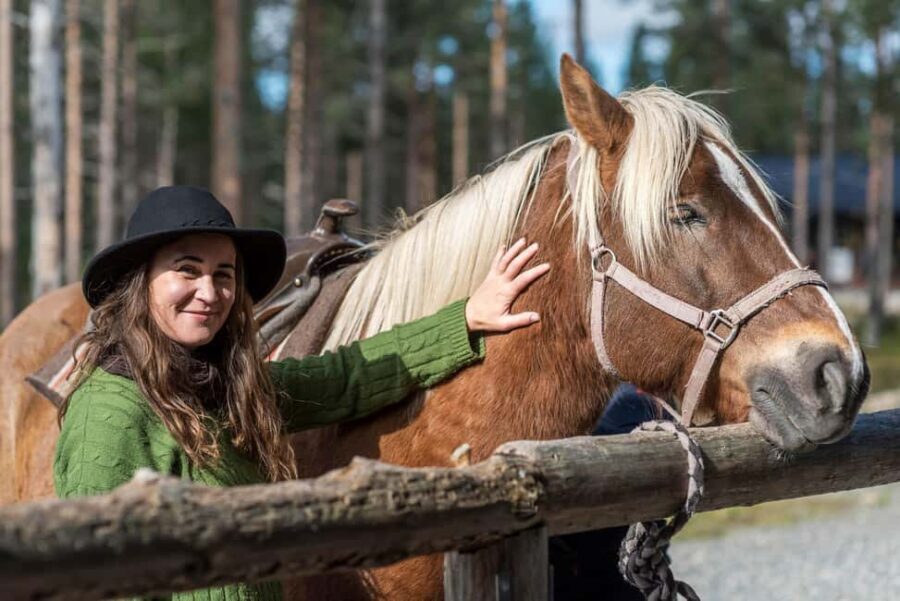 Levi: 2-Day Horseback Riding Adventure in Lapland - Authenticity & Unique Touches