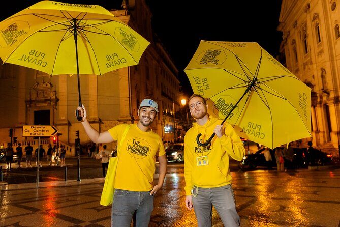 Lisbon Pink Street Pubcrawl: 1h Open Bar, Shots,VIP Club Entry - Who Will Love This Tour?