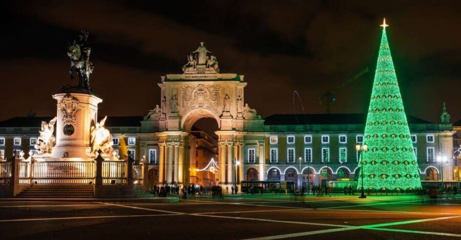 Lisbon: Private Christmas Lights Tour by Tuk-Tuk - Who Will Love This Tour?