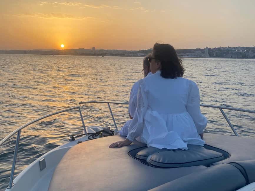 Lisbon: Sunset Tour on a Cozy Boat - Who Will Love This Tour?