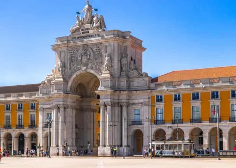 Lisbon Through the Eyes of a Local - Food and Walking Tour - Food and Drink Tasting: More Than Just Snacks