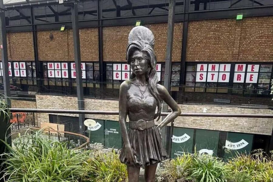 London: Amy Winehouse Bar Tour with Drinks and Snacks - Is It Worth the Price? Analyzing the Value