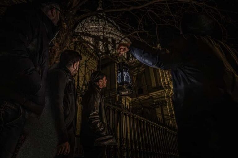 London: Haunted Secrets of the City Ghost Walking Tour - The Stops in Detail