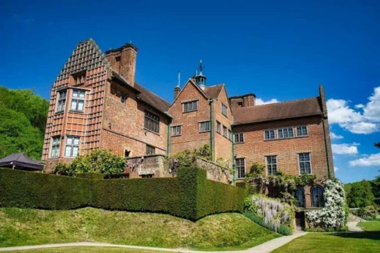 London: Hever Castle & Chartwell House Private Day Tour - Introduction to the Tour