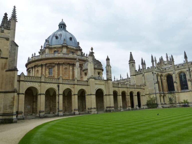 London: Oxford and Cotswolds Day Trip - Exploring Oxford: The Heart of Academic England