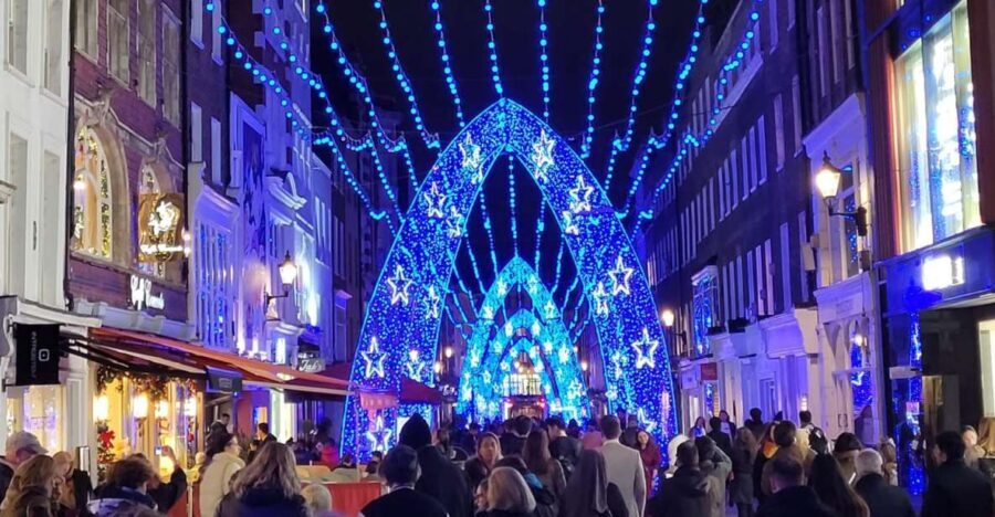London: Private Christmas Lights and Markets Walking Tour - Who Will Love This Tour?