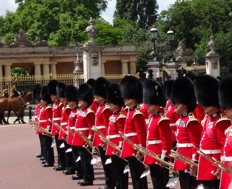 London: Sightseeing Tour with River Cruise - The Itinerary and What to Expect
