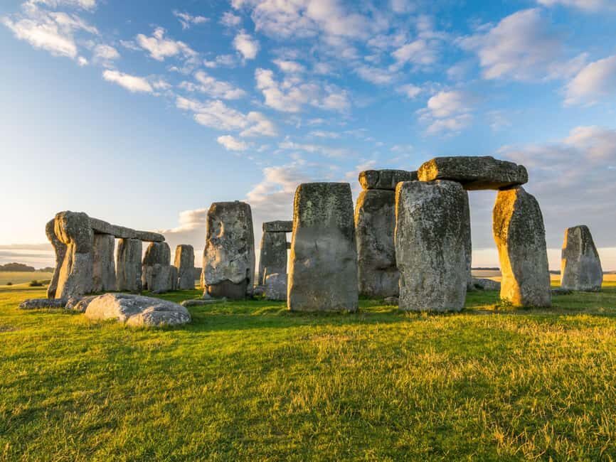 London: Stonehenge and Bath Day Trip with Roman Baths - Authentic Insights from Reviews