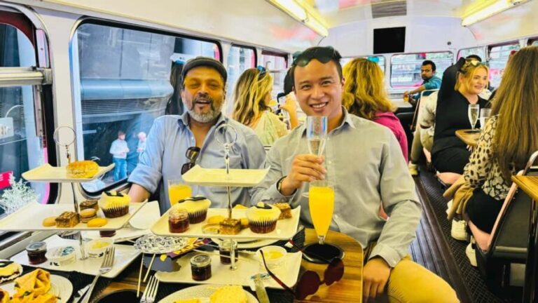 London Theatre Afternoon Tea Bus Tour - What Is the London Theatre Afternoon Tea Bus Tour?