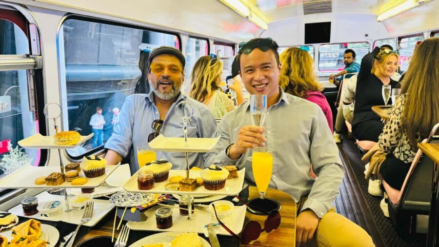 London Theatre Afternoon Tea Bus Tour - What Is the London Theatre Afternoon Tea Bus Tour?