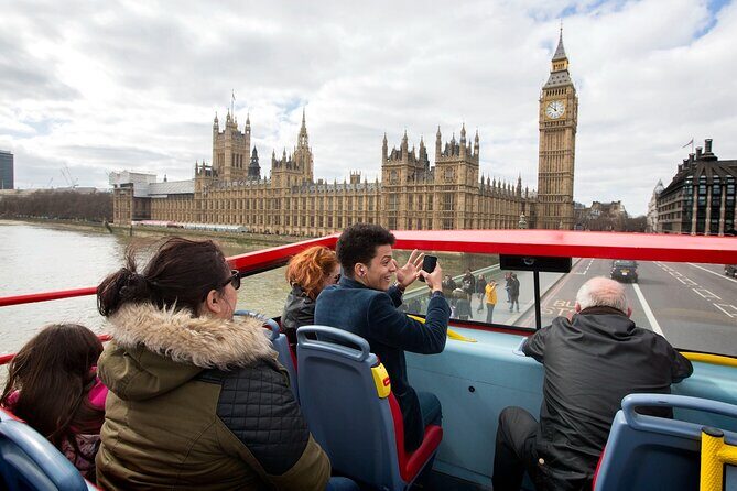 London Tour Hop-on Hop-off Bus with Optional Thames River cruise - The Thames River Cruise: A Scenic Bonus