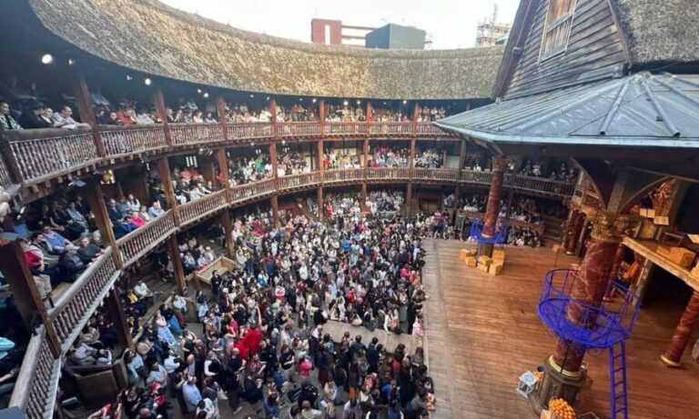 London: Troilus and Cressida at Shakespeare's Globe Ticket - What to Expect at the Performance