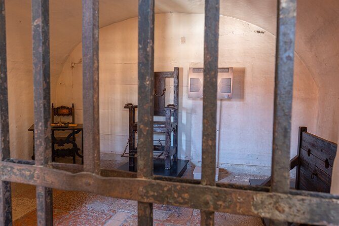 Lords of the Night Prisons Palace: Cells & Torture Tools Visit - Why This Tour Is Worth Your Time