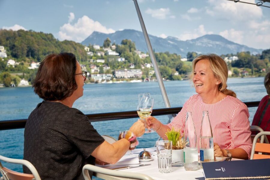 Lucerne: Lake Lucerne 1st Class Cruise with 3-Course Lunch - How It Fits Into Your Trip