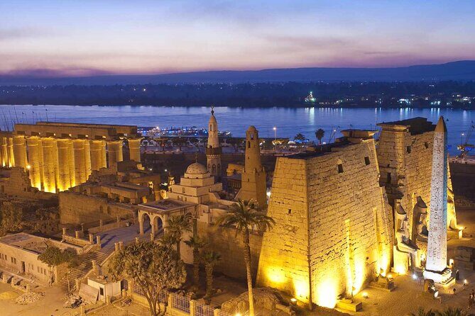 Luxor Private Full Day Tour to East and West Banks - Exploring the East Bank: Karnak and Luxor Temples