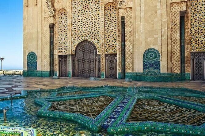 Luxury Casablanca Tour with Round Trip Airport Transfer - A Balanced Look at the Casablanca Luxury Tour