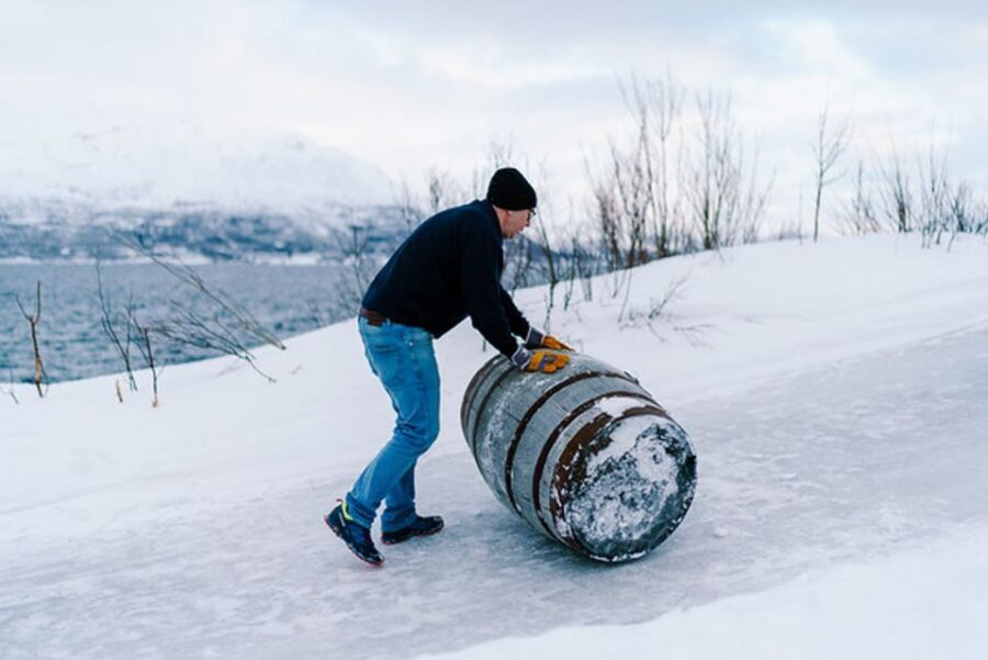 Lyngen: Arctic Distillery Guided Whisky Tour - Who Will Love This Tour?