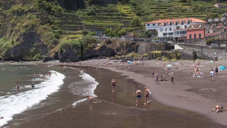 Madeira: Walk in Fanal and Seixal Beach Guided Tour - FAQ