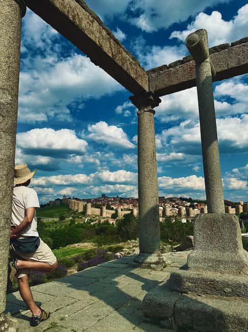 Madrid: Ávila and Salamanca, a day between history and walls - Key Points