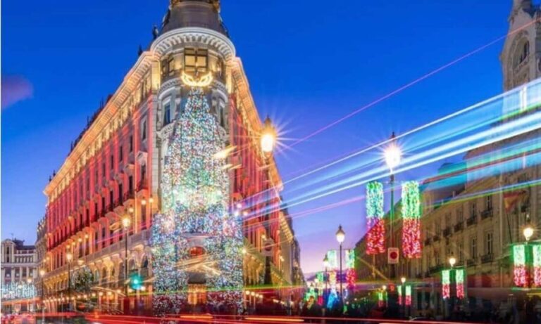 Madrid: Christmas Lights Private Tuk-Tuk Tour - The Value of a Private Night Ride
