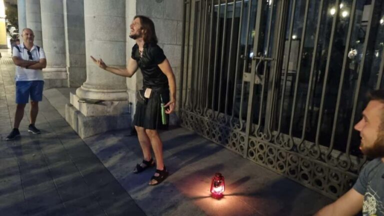 Madrid: Mysteries, Legends and Terror Walking Tour - Who Is This Tour Best Suited For?