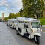 Madrid: Private Tuk Tuk Tour with Expert Tour Guide and Panoramic Views - Deep Dive Into the Itinerary