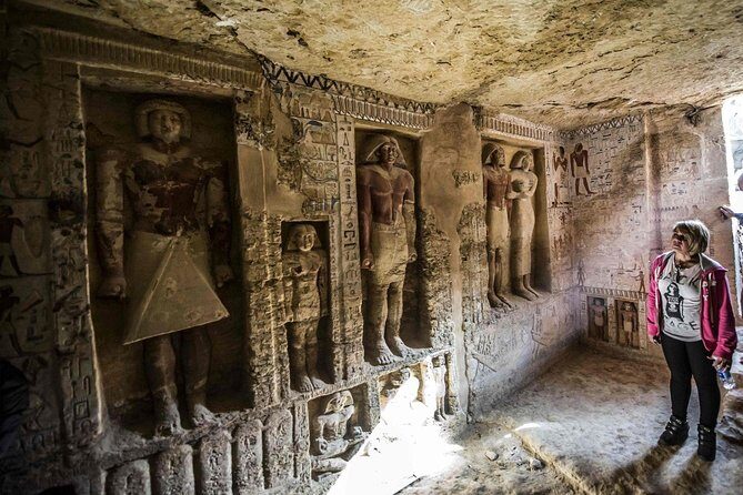magnificent day tour pyramids of Giza - sphinx & saqqara from Cairo - Who Should Consider This Tour?