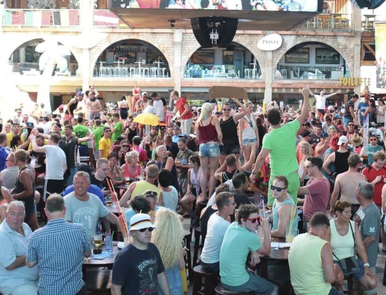 Mallorca: Ballermann Beach & Party Day Tour - Key Points