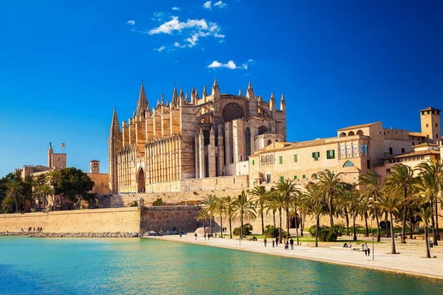 Mallorca: Private Full-Day Tour with local guide - Who Should Consider This Tour?