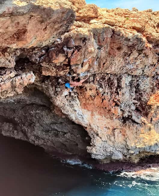 Mallorca: Psicobloc / Deep Water Soloing (DWS) - What is Psicobloc / Deep Water Soloing in Mallorca?