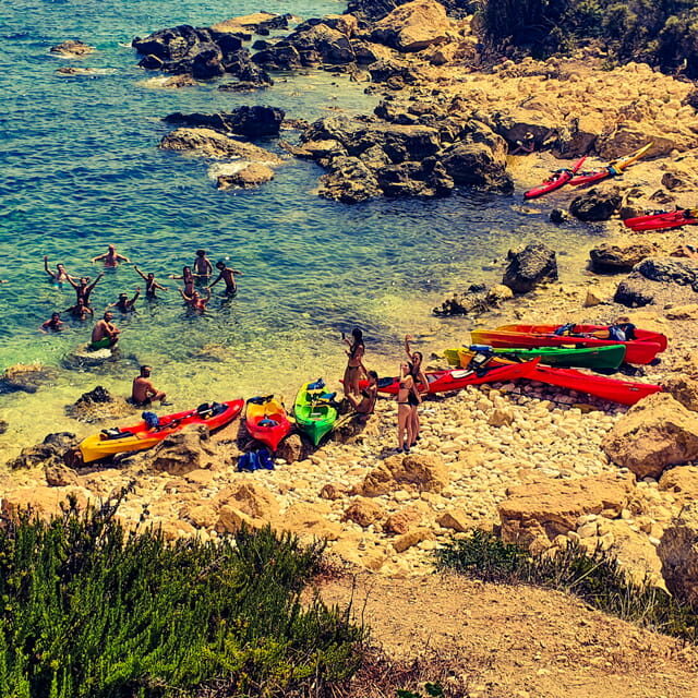 Malta: Guided Kayak Tour with Free Photos Included - Discover the Scenic Coastline of Malta