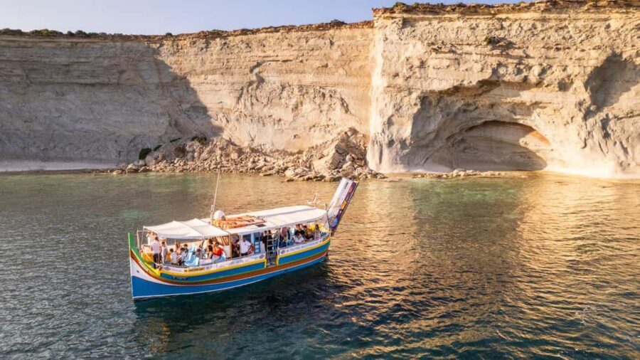 Malta: Sunset Boat Tour to St. Peters Pool and South Coast - The Itinerary Breakdown: What to Expect on the Tour