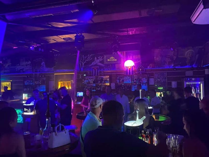 Marbella: Puerto Banús club tour including drinks and three clubs - Starting Point and Meeting Arrangements