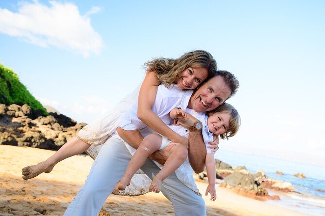 Maui Family and Couple Beach Photo Session - The Experience in Detail