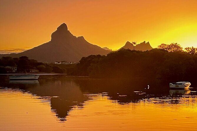 Mauritius Guided Sunrise Kayak Tour on the Tamarin River - An in-depth look at the Mauritius Sunrise Kayak Tour