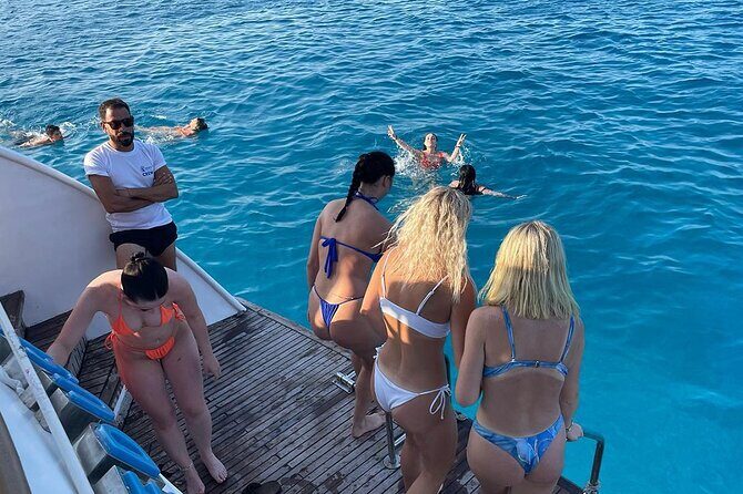 Medusa Cruises: 4-Hour Turtle Chill-Out Cruise / Lunch  Protaras - Analyzing the Value