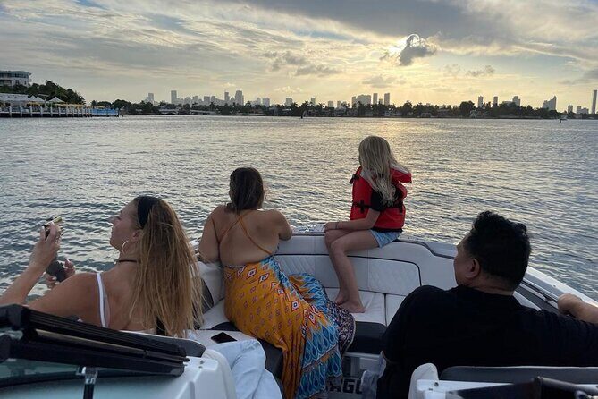Miami Biscayne Bay Private Boat Experience with Captain - The Value of the Tour