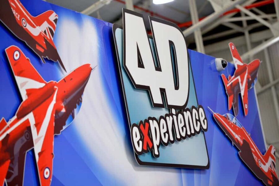 Midlands: 4D Red Arrows Experience - What to Expect from the Red Arrows 4D Experience