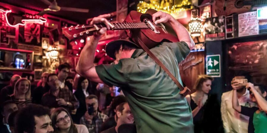 Milan Social Walk: Bars, Squares & Local Vibes - What You Can Expect from the Tour