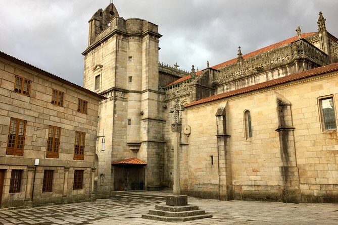 Monumental Morning Walking Tour in Pontevedra - What the Tour Means for You