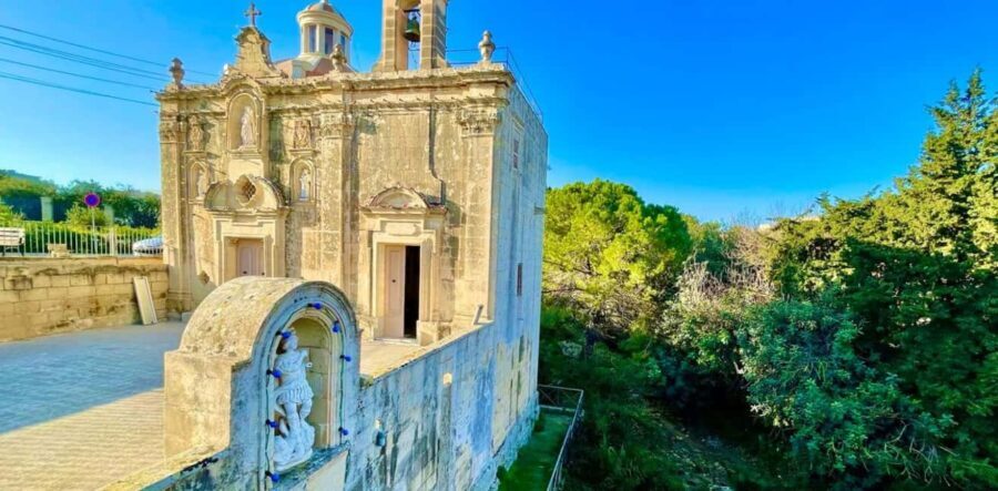 Mosta: Official Rotunda, WWII Shelter, and Buffet Meal Tour - Who Should Consider This Tour?