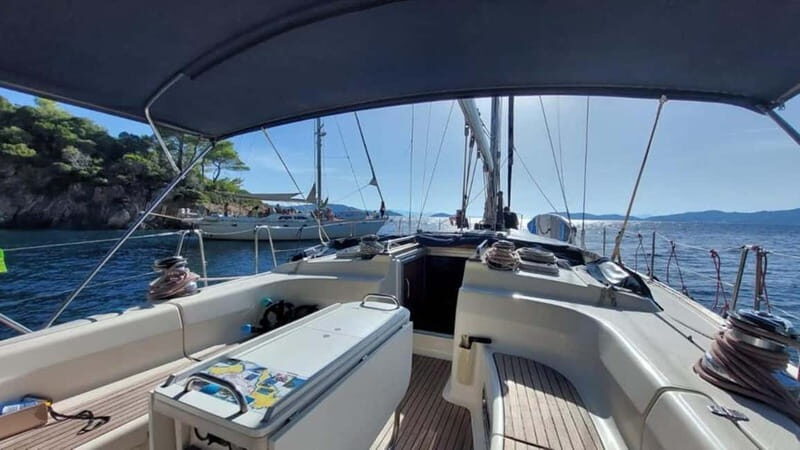 Mykonos Famous Beaches Sailing Tour with Lunch and Transfers - Practical Tips for Your Sailing Adventure