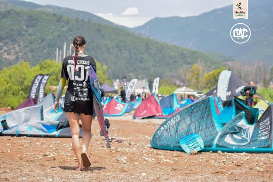 Nafpaktos: Private Kitesurfing Experience with Instructor - The Learning Curve and What You Can Achieve